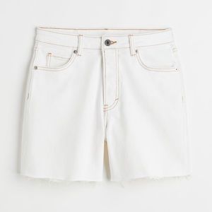 H&M NWT 90s Cutoff White Shorts - Size 14